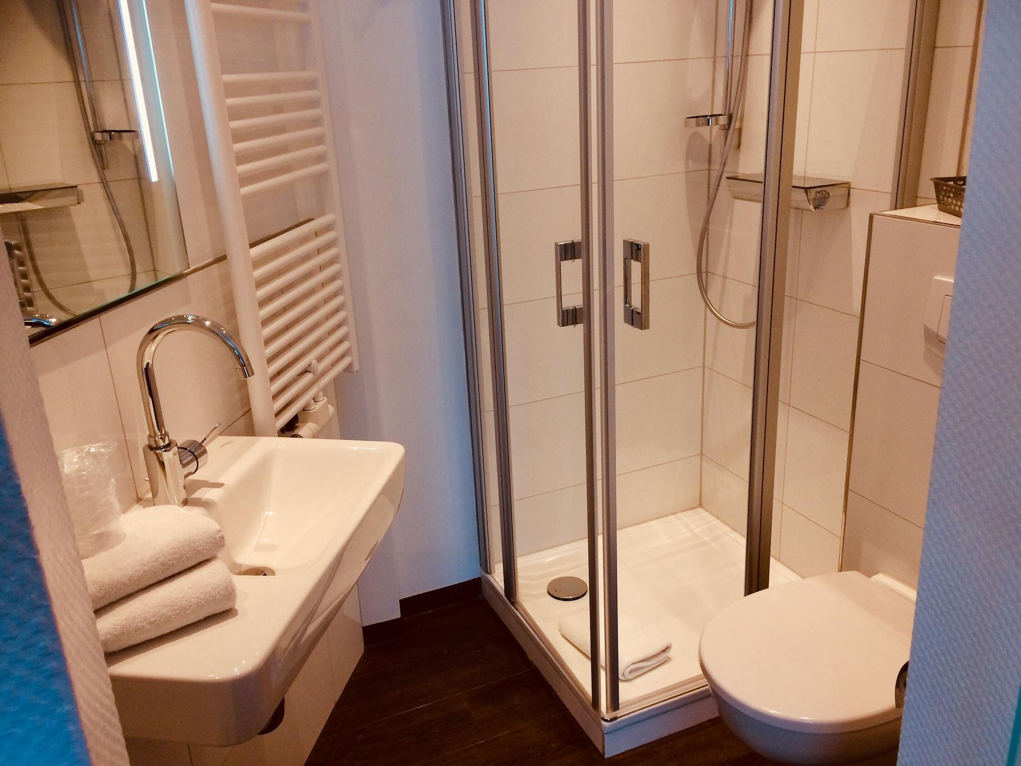Triton Hotel Cologne Exterior photo